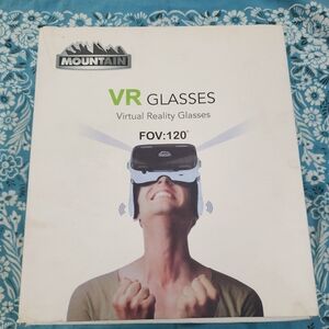 VR Glasses - Black and White